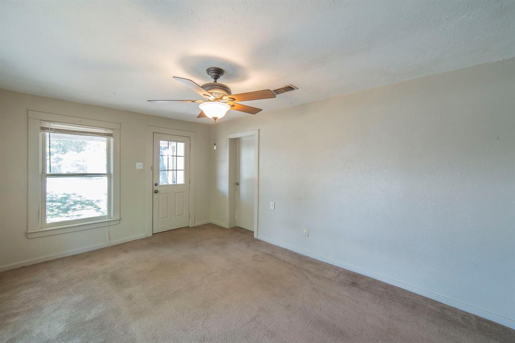 608 W Bridge Street W