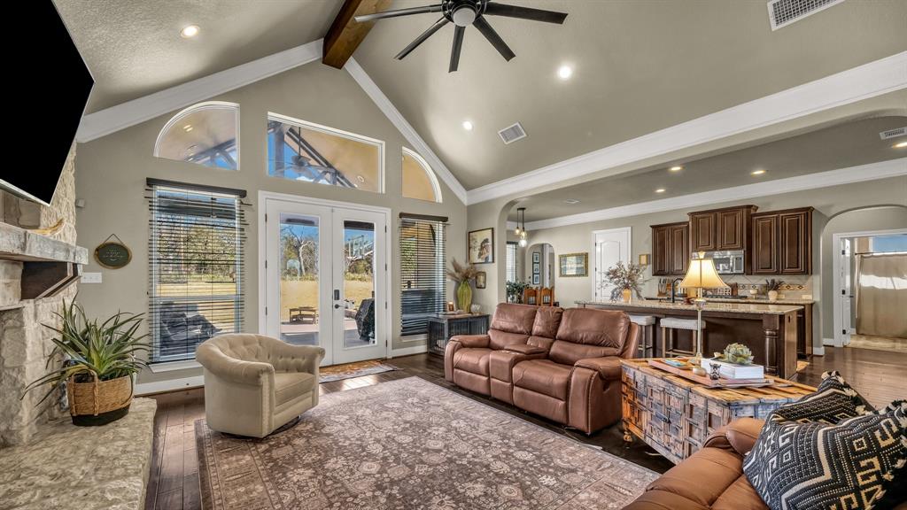 1600 Logans Run Road