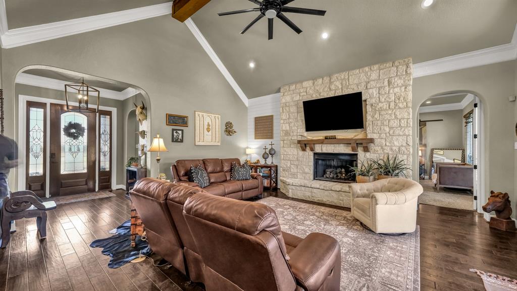 Erika Len Hobson - Farm