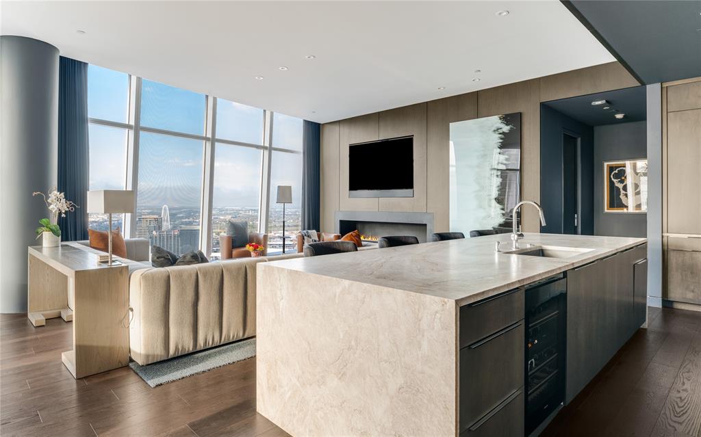 Museum Tower Condo - Residential