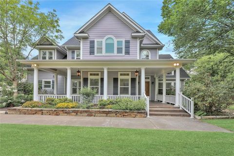 A home in Farmersville