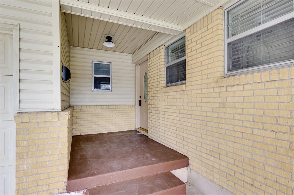 7924 Chaparral Drive