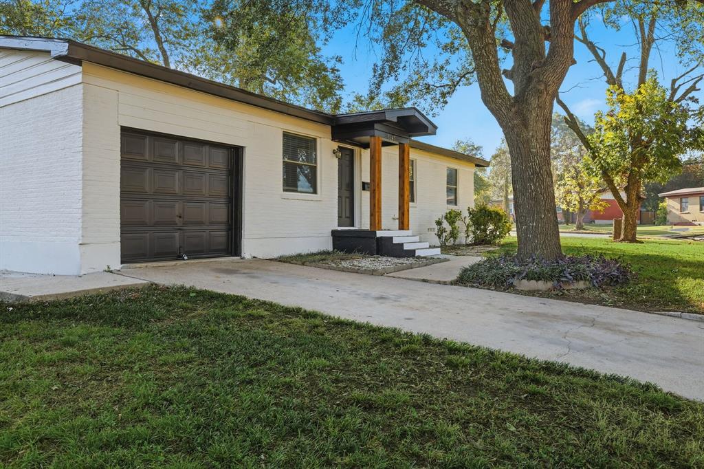 5345 Hensley Drive