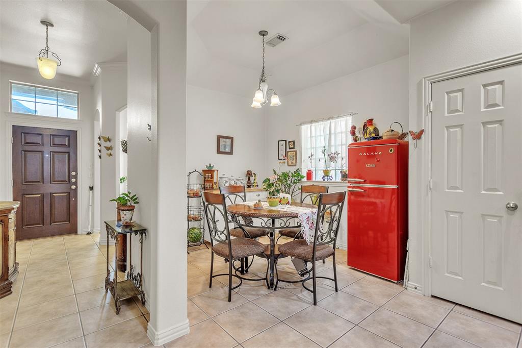 7112 Middleburg Drive