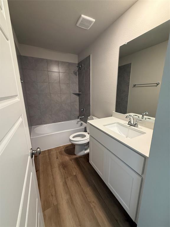 Mockingbird Estates Add - Residential Lease