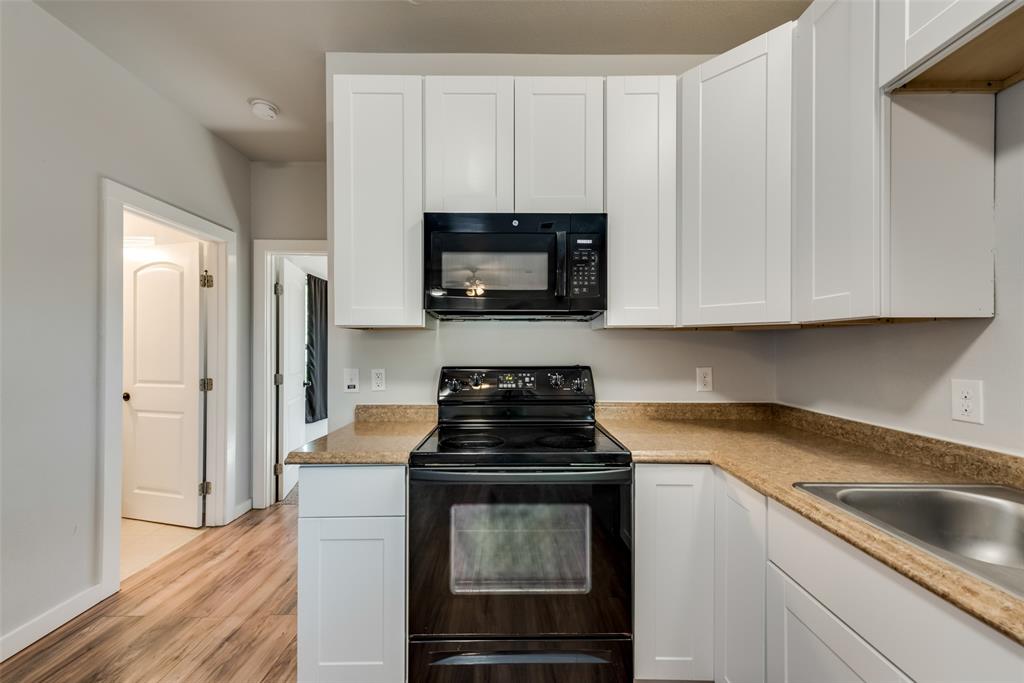 Laynes Add - Residential Lease