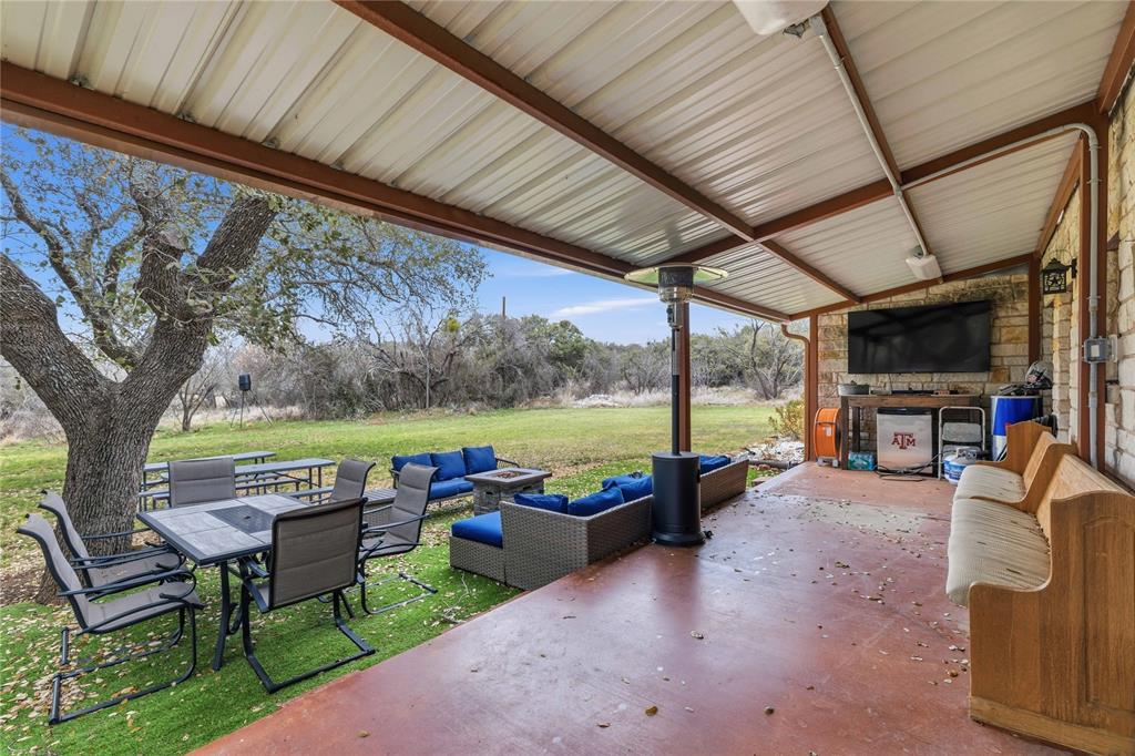 BIG ROCKY - Residential