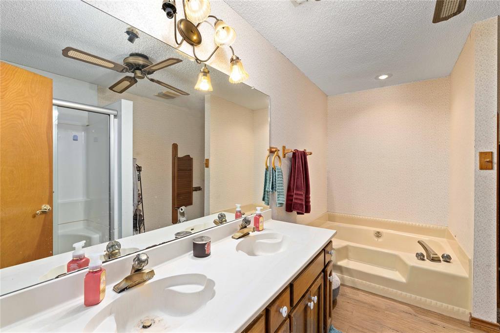 BIG ROCKY - Residential