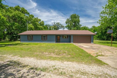 Photo of 450 RS County Road 4480, Point, TX 75472 (MLS # 21267513)