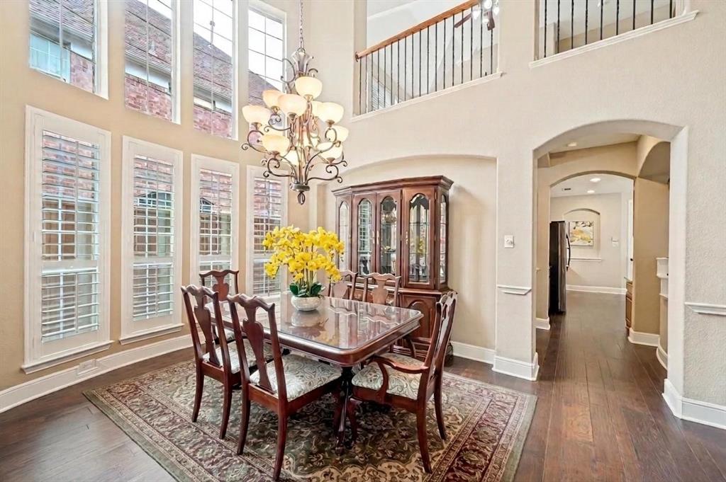 10172 Bowling Green Drive