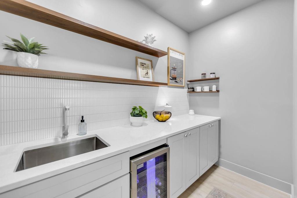 Dukes J C - Residential