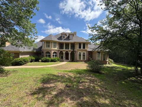 141 E Bozeman Lane Fort Worth TX 76108