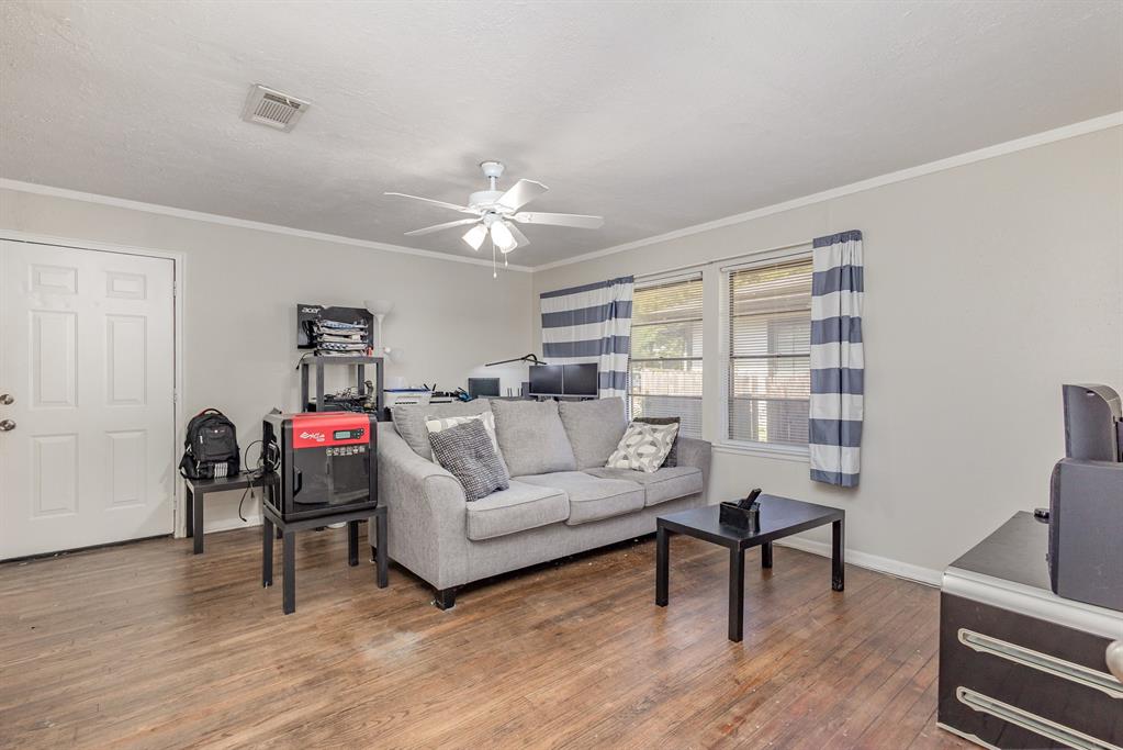 First Instl Smithwick Add - Residential