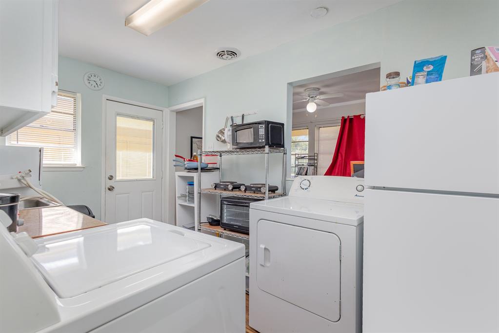 First Instl Smithwick Add - Residential