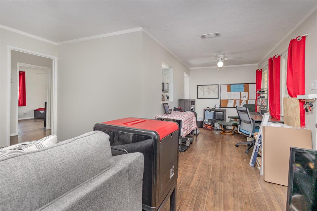 First Instl Smithwick Add - Residential