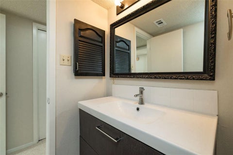 Tiny photo for 4920 Byers Avenue #B, Fort Worth, TX 76107 (MLS # 21340859)