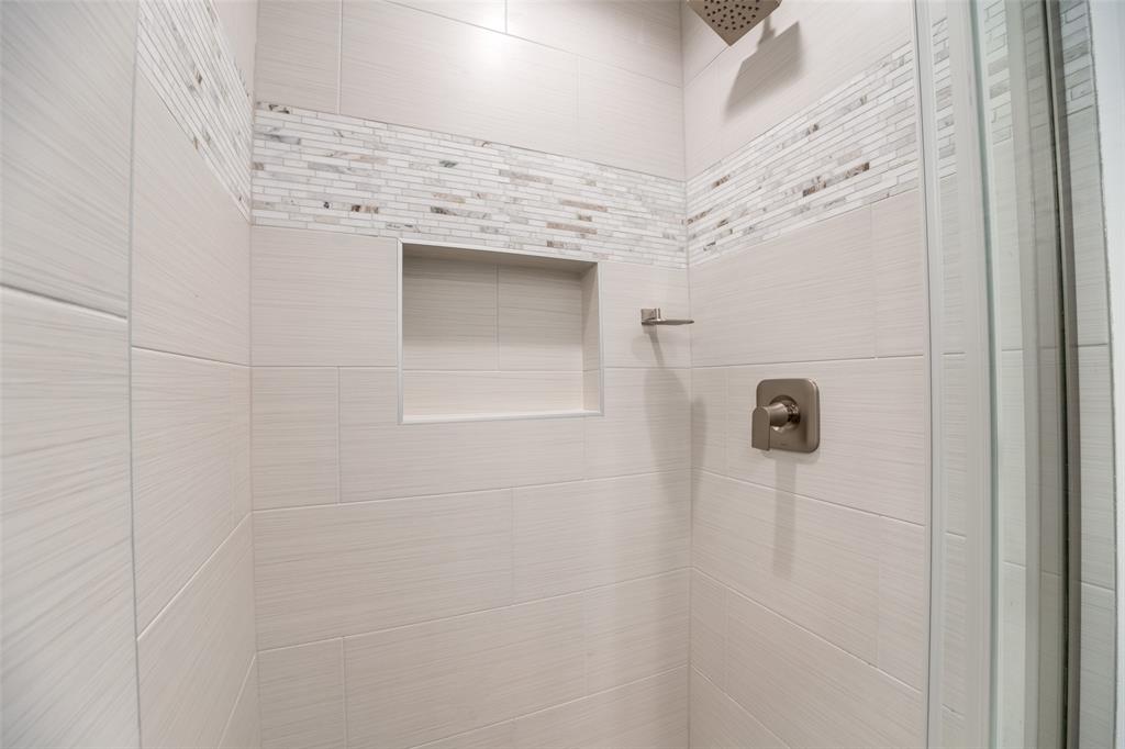 Crest Meadow Estates - Residential Lease