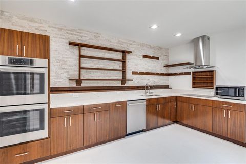 Tiny photo for 10543 Pagewood Dr, Dallas, TX 75230 (MLS # 21070784)