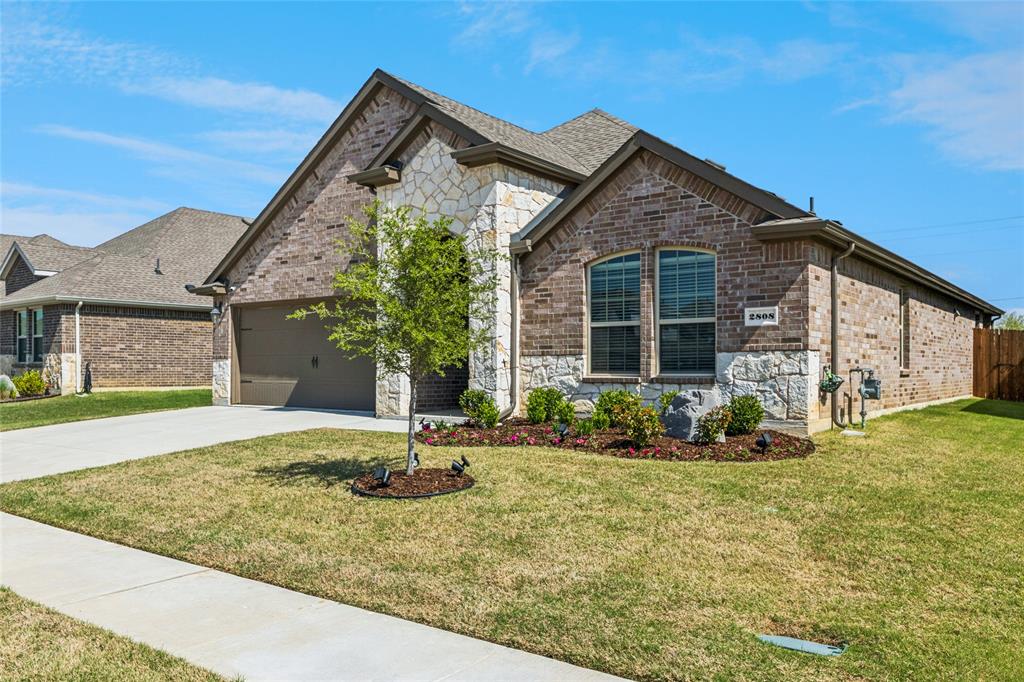 Silverado West - Residential