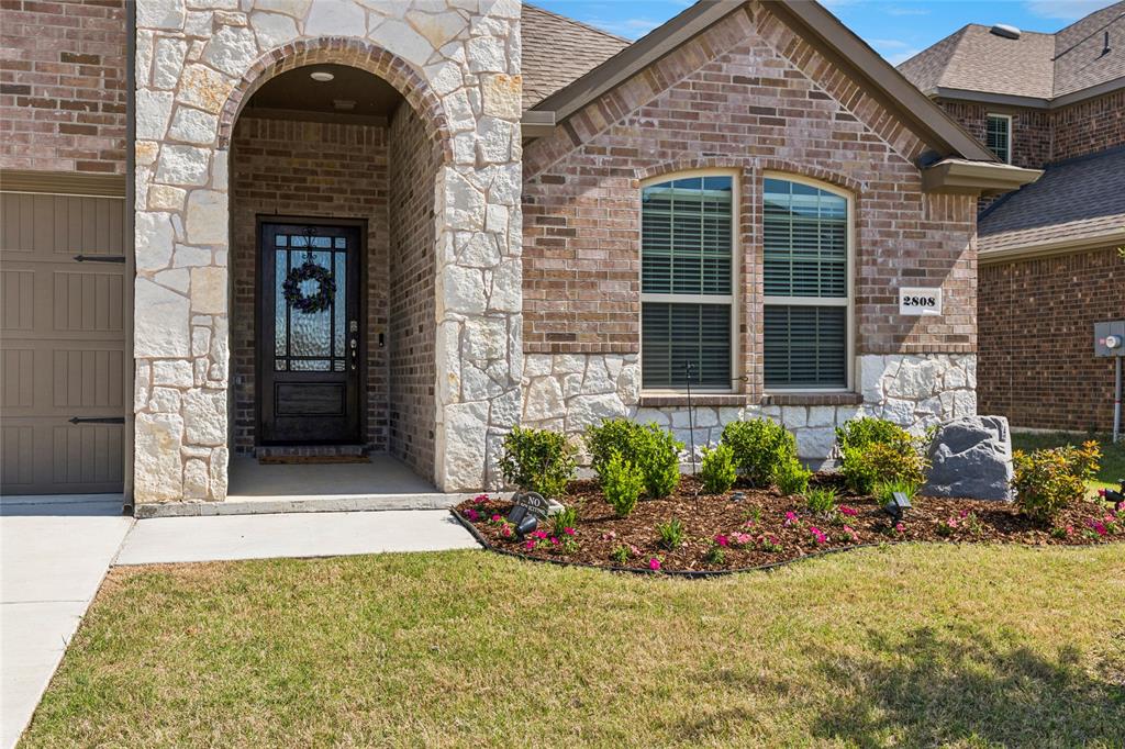 Silverado West - Residential