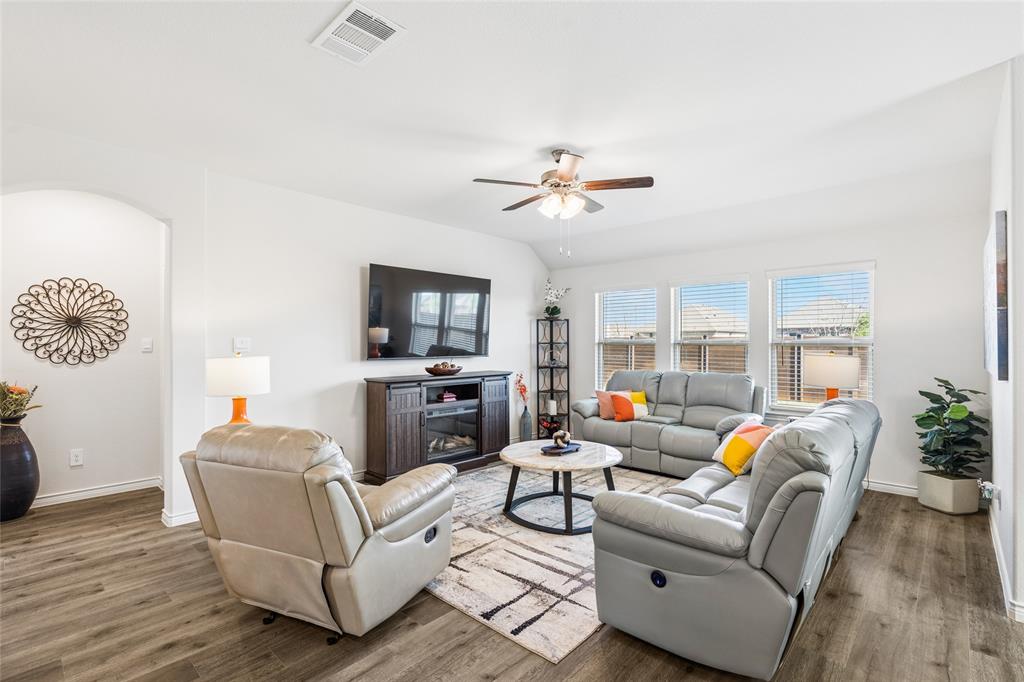 Silverado West - Residential