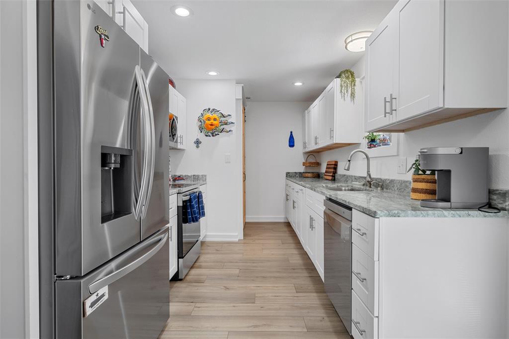 A K ANDERSON - Residential