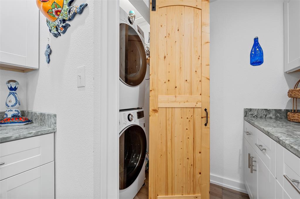 A K ANDERSON - Residential