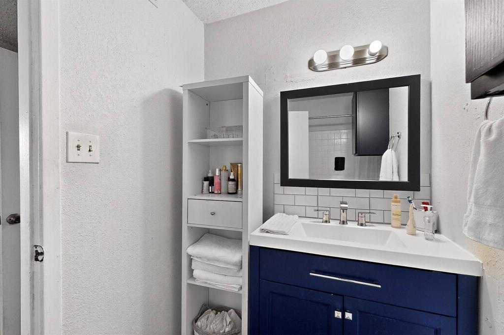 Creekbend Condo Ph 01-06 - Residential