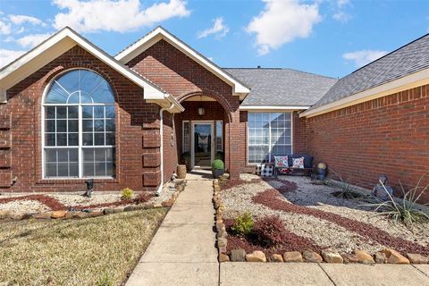 Photo of 6416 Rosebud Drive, Rowlett, TX 75089 (MLS # 21212738)