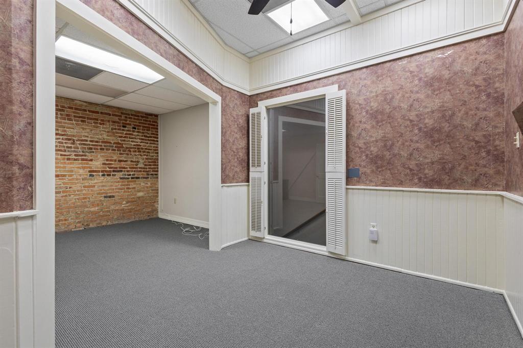 Otp Sherman - Commercial Sale