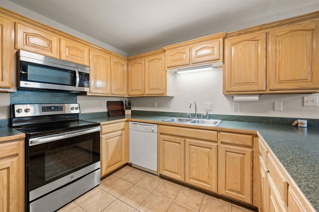 Runaway Bay - Residential