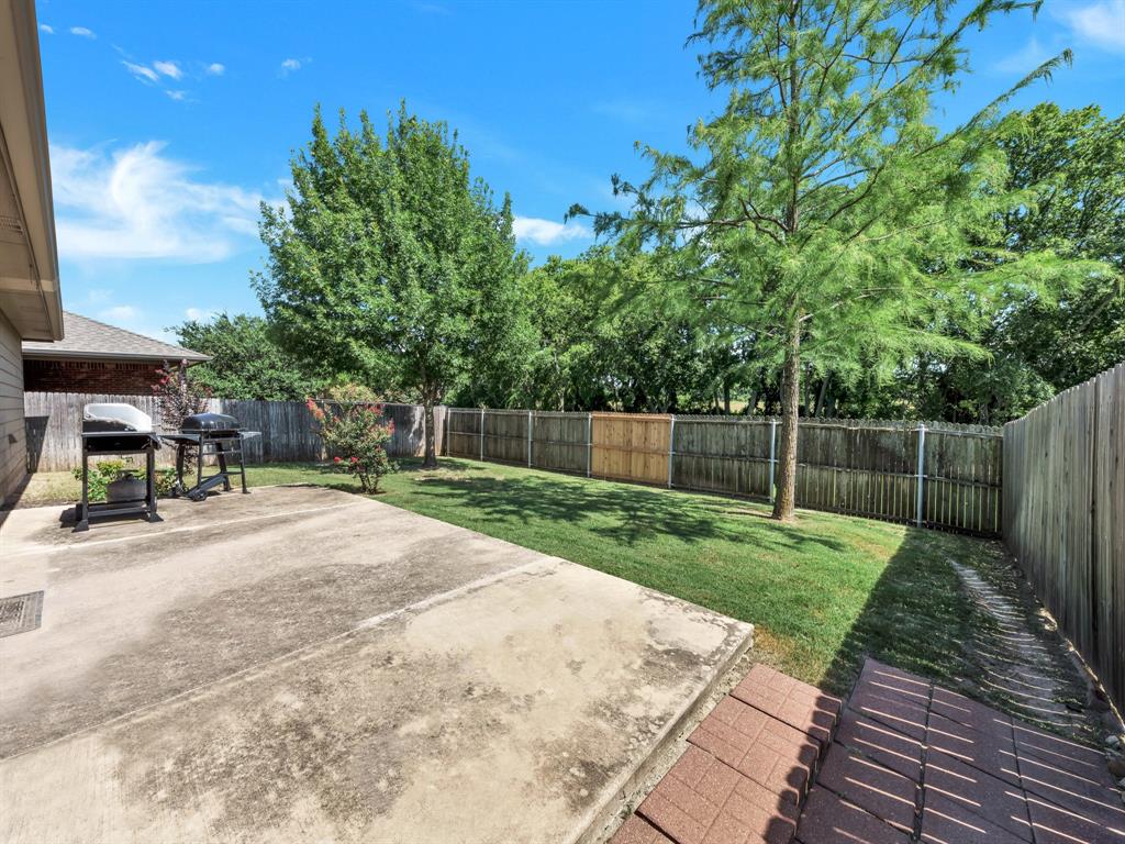 2305 Luscombe Lane
