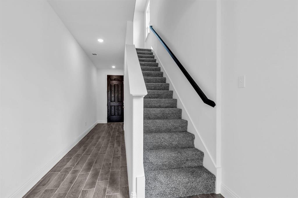 Anacapri, Ph 1b - Residential Lease