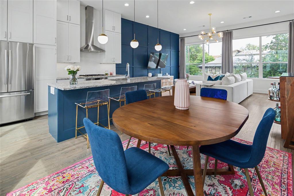 5811 Lindell Condo - Residential