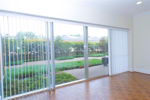 6211 W Northwest Highway G112 Dallas TX 75225