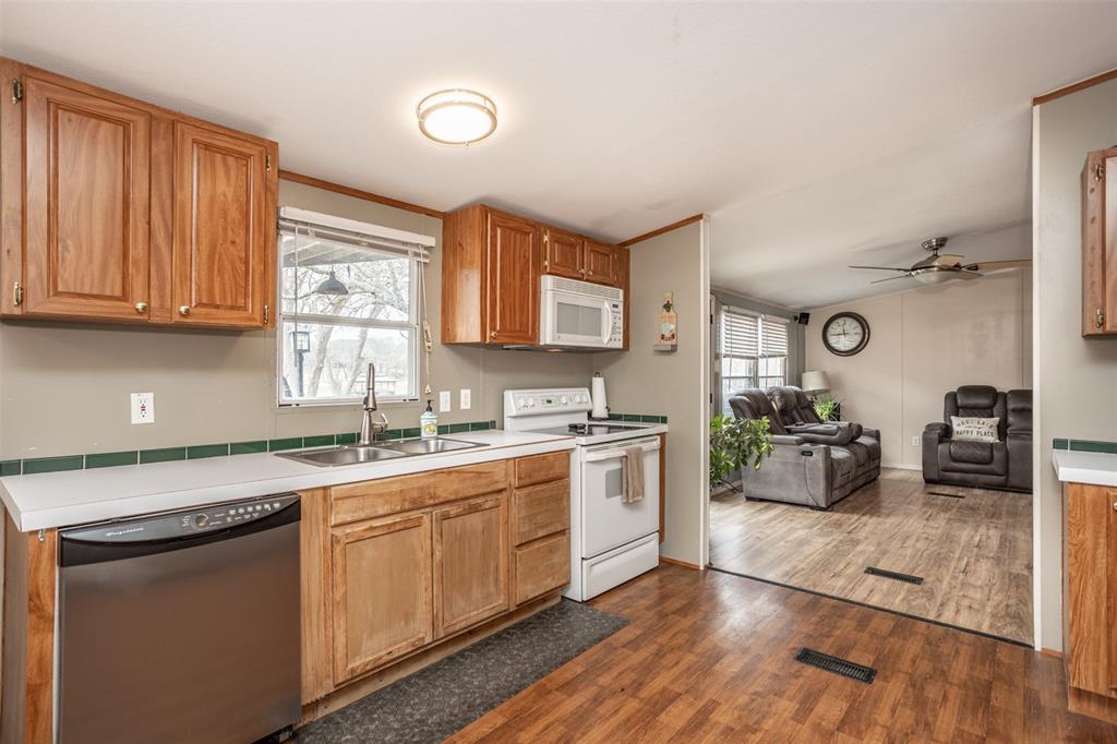 Sadler H - Residential