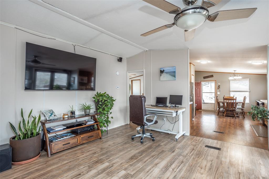 Sadler H - Residential