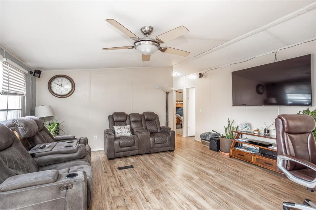 Sadler H - Residential