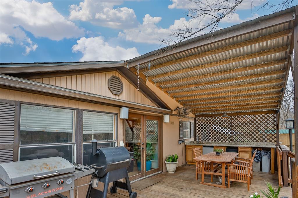 Sadler H - Residential