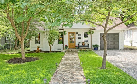 Photo of 9030 San Benito Way, Dallas, TX 75218 (MLS # 21295783)