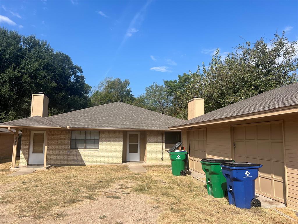 221 Highland Avenue