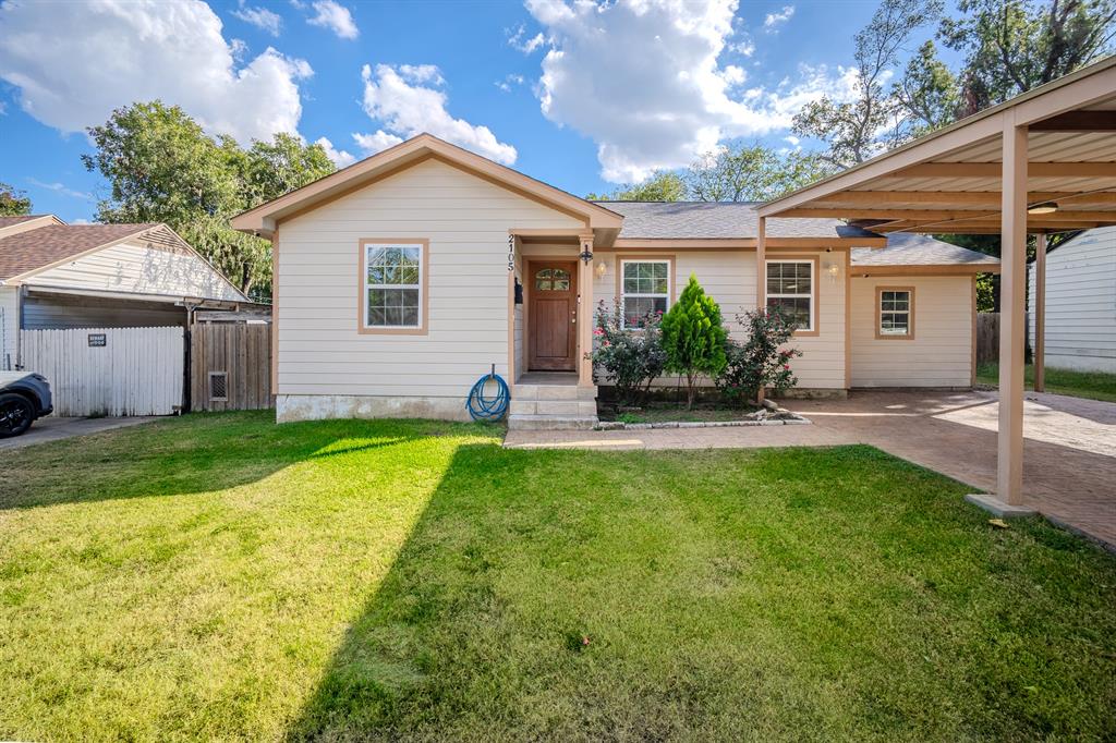 2105 Rosewood Street