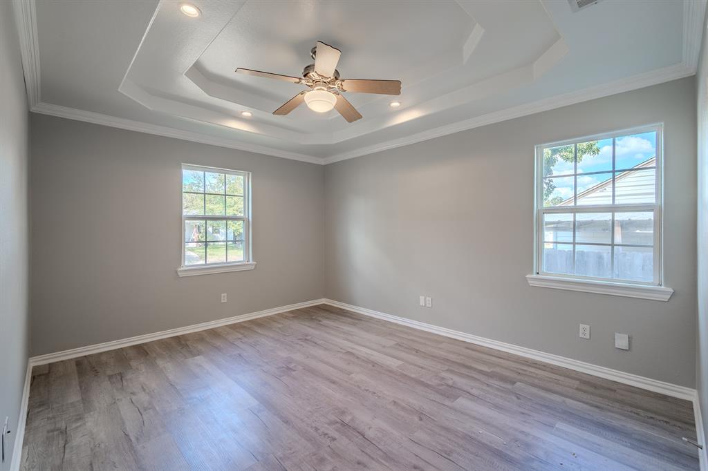 Vought Manor 04 - Residential