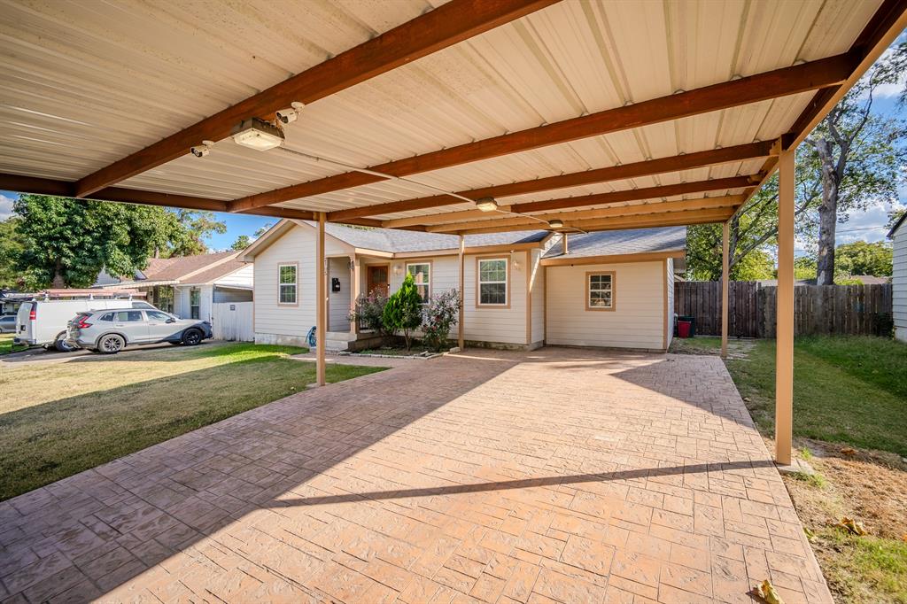 Vought Manor 04 - Residential