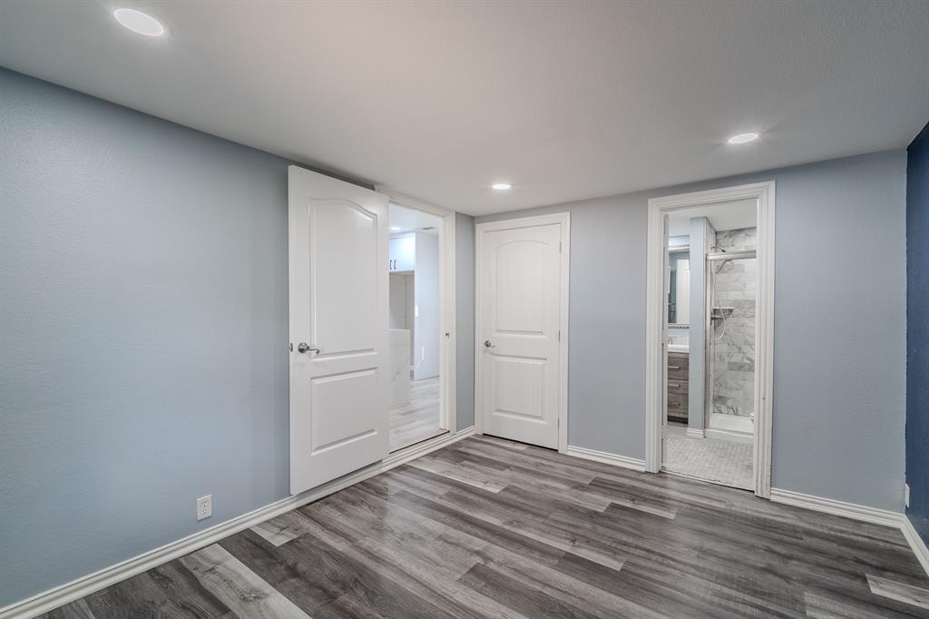 Vought Manor 04 - Residential