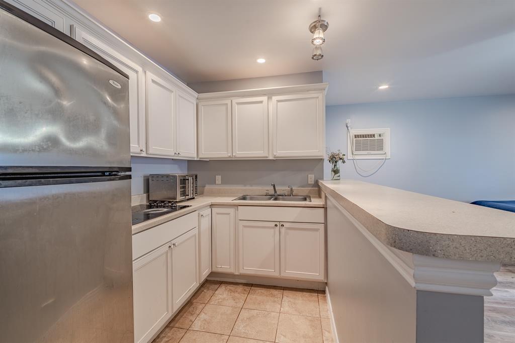 Vought Manor 04 - Residential