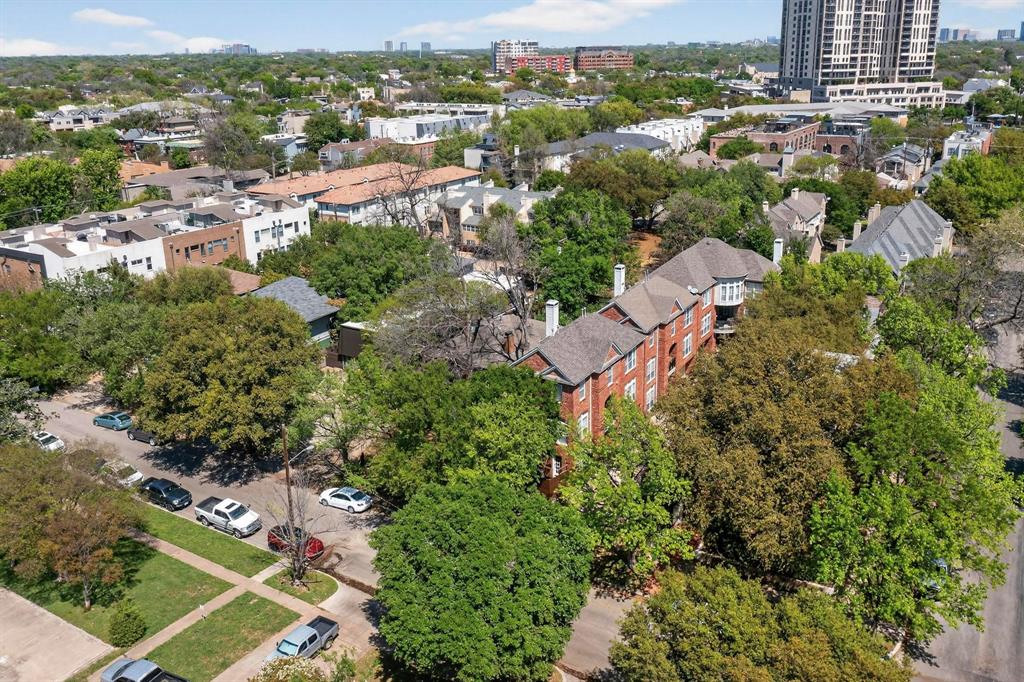 Hann & Kendalls - Land