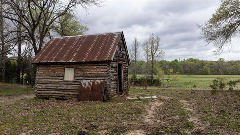 A home in Mineola