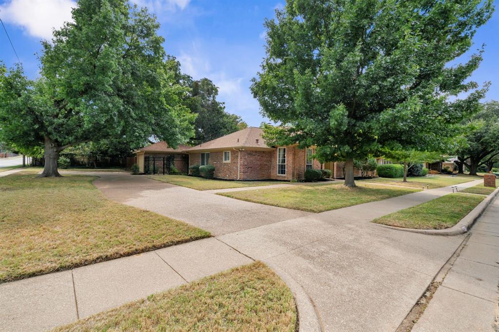 1136 Wingate Drive