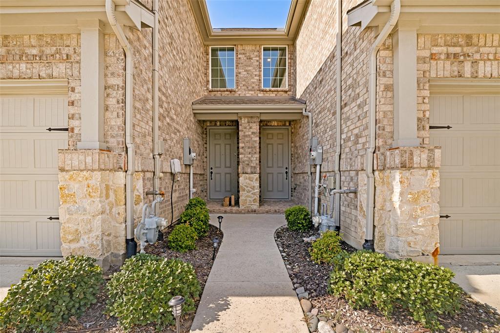 1006 Emil Place